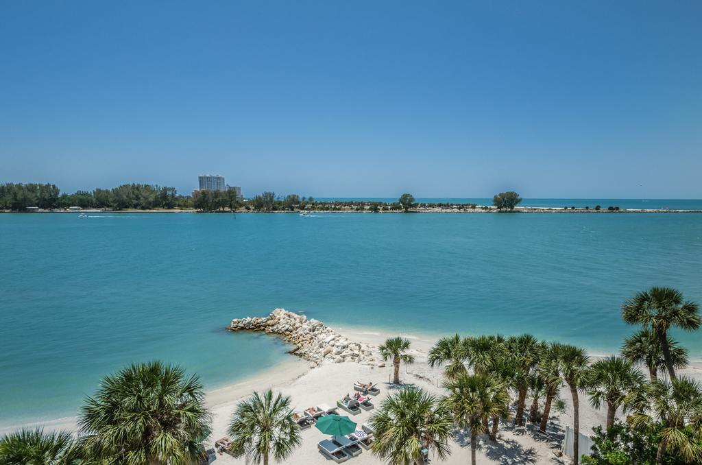 Dreamview Beachfront Hotel & Resort Clearwater Beach Exterior photo